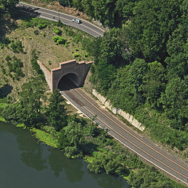 Langenauer und Hollricher Tunnel Nassau.jpg